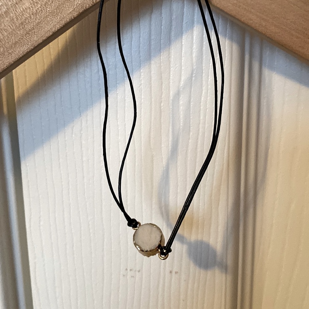 Crystal Choker